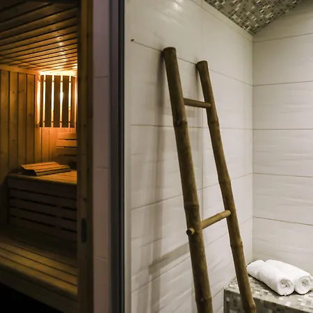 Hotel Les Vignes De La Chapelle, 