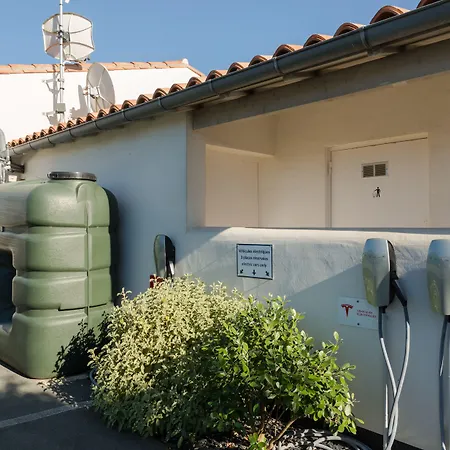 Hotel Les Vignes De La Chapelle, 