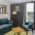 Hotel Les Vignes De La Chapelle, 