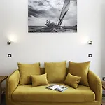 Hotel Les Vignes De La Chapelle, 