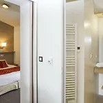 Hotel Les Vignes De La Chapelle, 