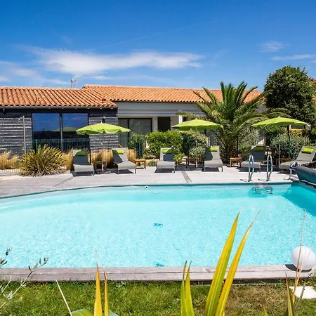 Les Vignes De La Chapelle, The Originals Relais Hotel 4*