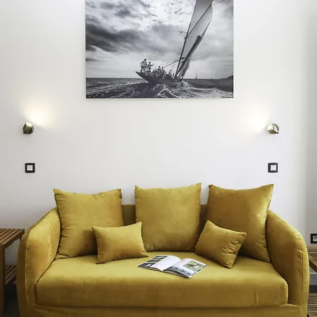 Hotel Les Vignes De La Chapelle, The Originals Relais