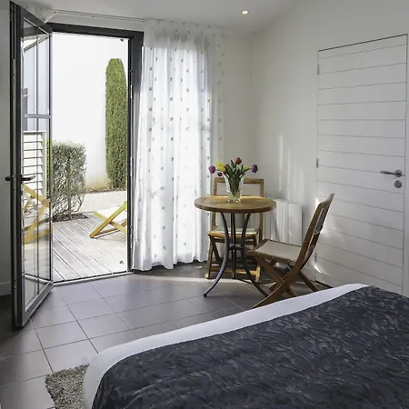 Hotel Les Vignes De La Chapelle, 