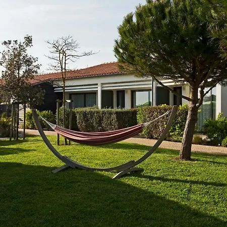 Les Vignes De La Chapelle, The Originals Relais