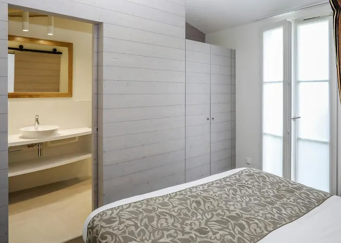 Les Vignes De La Chapelle, 