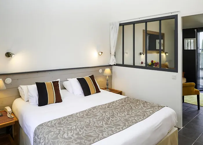 Hotel Les Vignes De La Chapelle, 