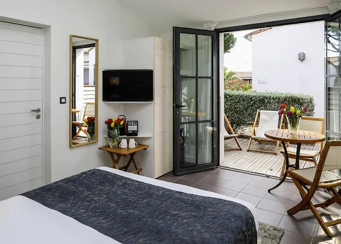 Hotel Les Vignes De La Chapelle, 