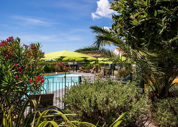 Hotel Les Vignes De La Chapelle, 