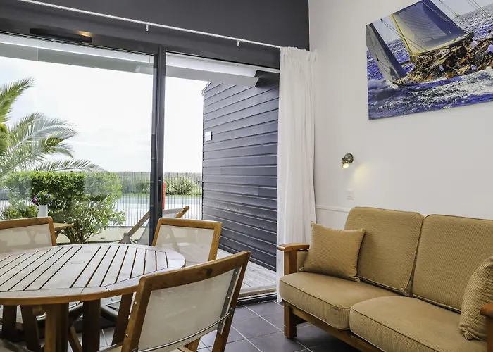 Hotel Les Vignes De La Chapelle, 