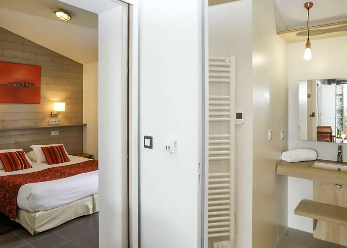 Hotel Les Vignes De La Chapelle, 